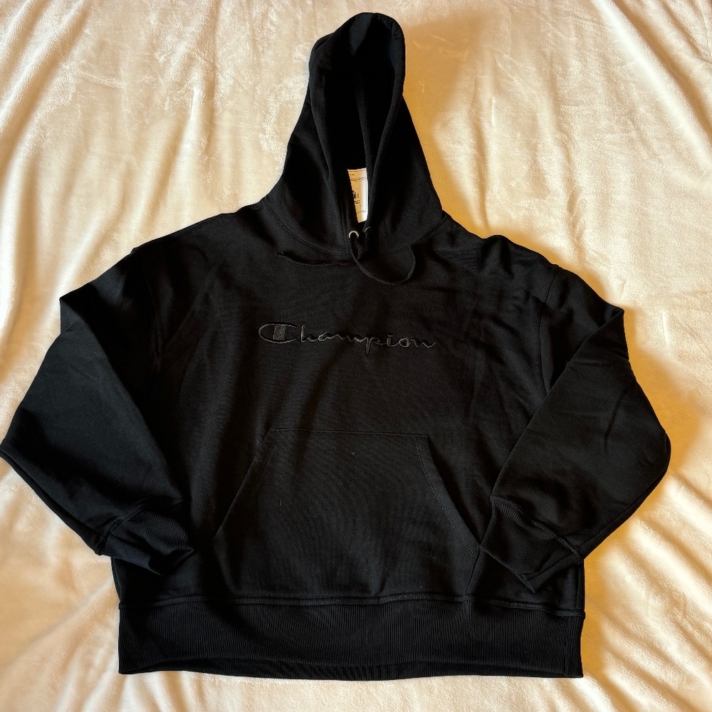 Champion Women's Black Sweatshirt Size Large NEW WITH TAGS